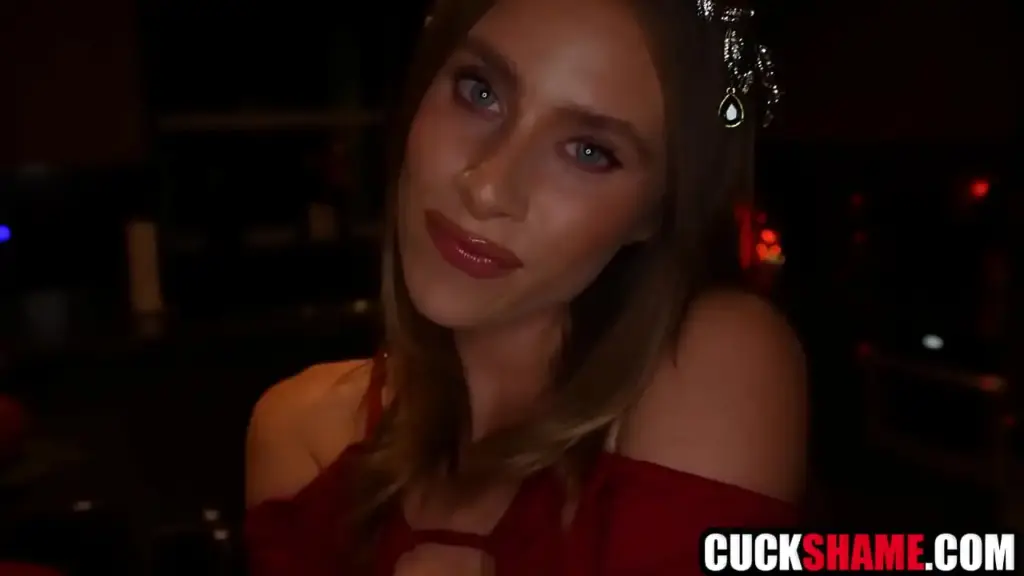 Esposa safada transando com negro dotado após festa de Halloween em cena amadora real